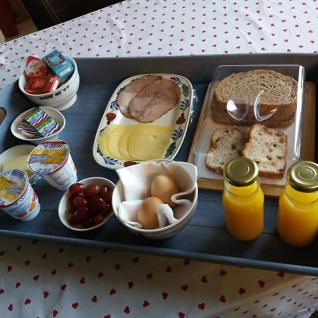 Bed and Breakfast De Wylgepleats Jutrijp Esterno foto